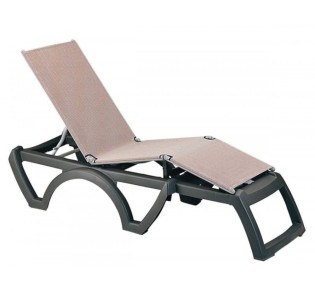 Bali sunbed by Grosfillex | Avant Garde - exclusive agent