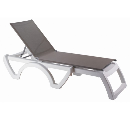 Jamaica beach sunbed by Grosfillex | Avant Garde exclusive agent