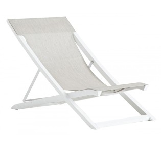 Sunset chaise longue by Grosfillex | Avant Garde - exclusive agent