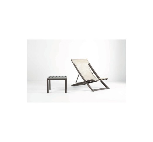 Sunset chaise longue by Grosfillex | Avant Garde - exclusive agent