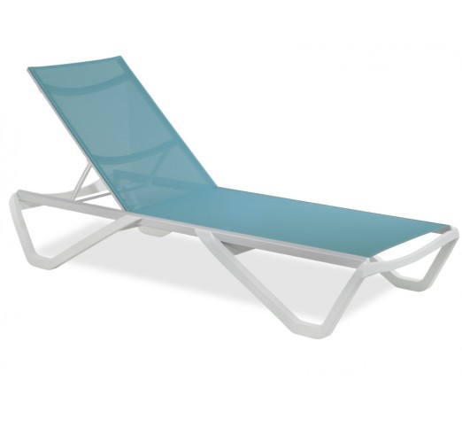 Wave sunbed by Papatya | Avant Garde