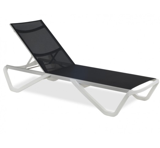 Wave sunbed by Papatya | Avant Garde