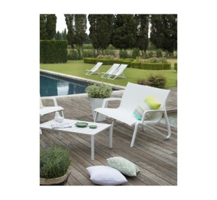 Sunset coffee table by Grosfillex | Avant Garde - exclusive agent 2