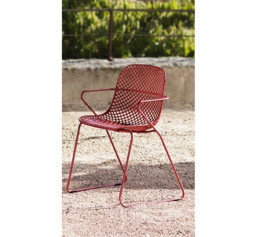 Ramatuelle armchair by Grosfillex | Avant Garde exclusive agent