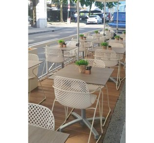Ramatuelle armchair by Grosfillex | Avant Garde exclusive agent