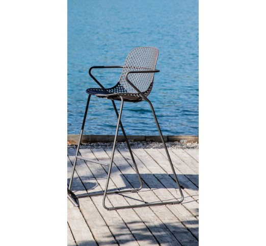 Ramatuelle bar stool by Grosfillex | Avant Garde exclusive agent