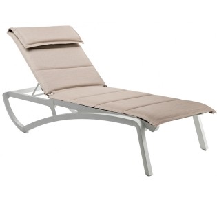 Sunset Confort sunlounger by Grosfillex | Avant Garde -exclusive agent