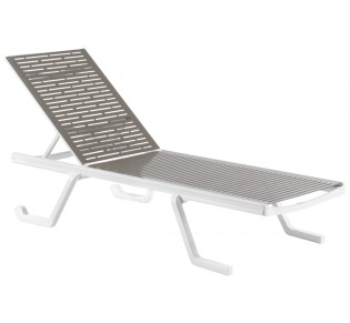 DOGE sunlounger by Gaber | Avant Garde