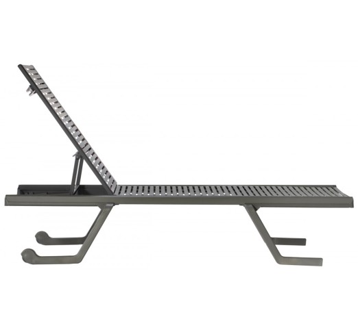 DOGE sunlounger by Gaber | Avant Garde