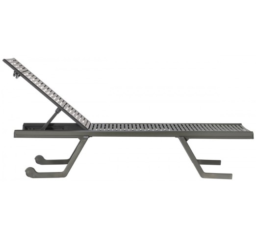 DOGE sunlounger by Gaber | Avant Garde