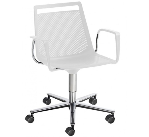 AKAMI T5R BRACCIOLO armchair by Gaber | Avant Garde