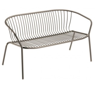 Amitha metal sofa by Gaber | Avant Garde