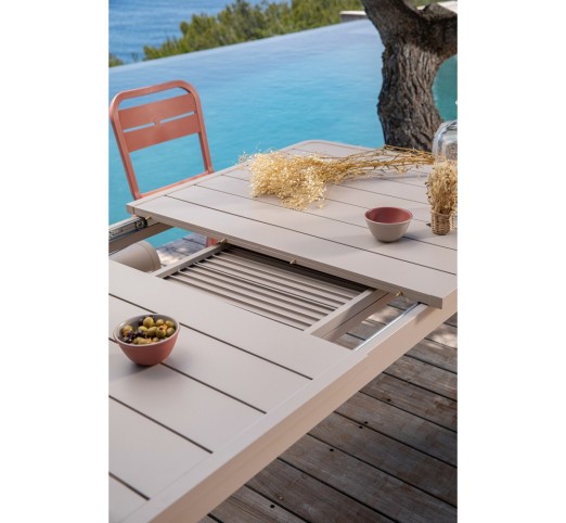 CANNES expandable table by Grosfillex - 2 years guarantee | Avant Garde