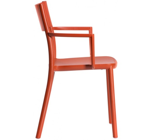 To-Me cod.234/A armchair technopolymer by Gaber | Avant Garde