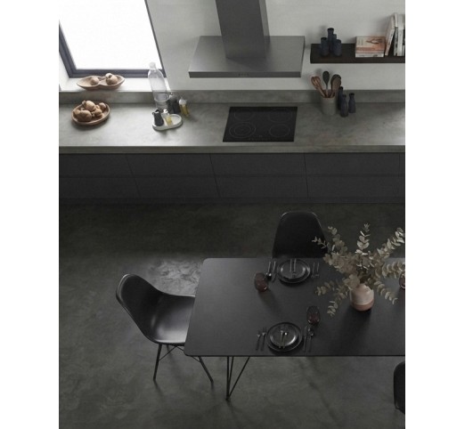 KRYSTAL 80x120 metal table - 2 years guarantee | Avant Garde