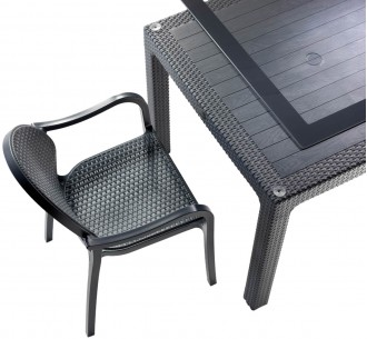 Defence 150 table with glass 2