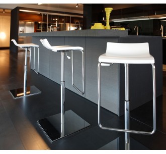 Micro-X σκαμπό bar 2