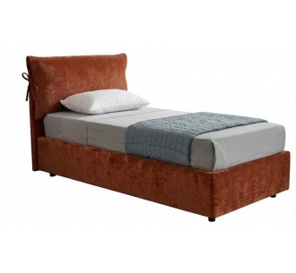 Coolie dressed bed