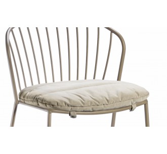 Amitha fat cushion